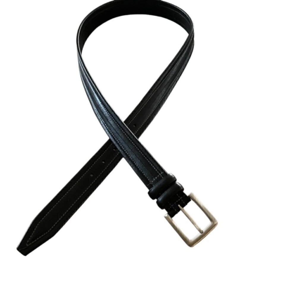 Johnston & Murphy Black Leather Center Scored Belt 38